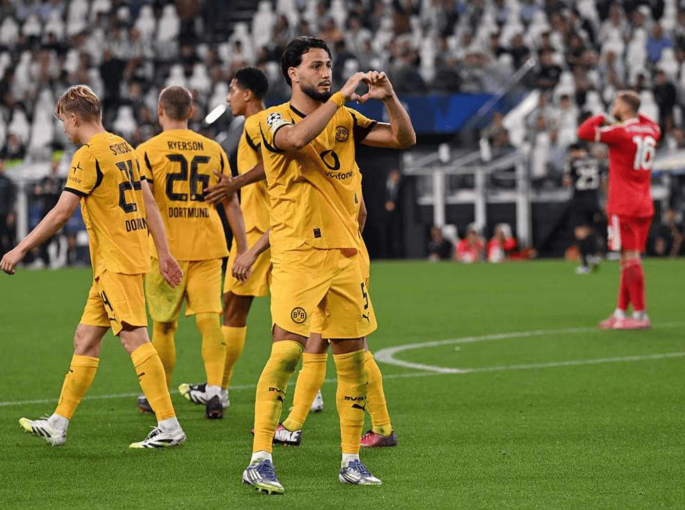 刚刚！多特蒙德围绕中超单刀错失赛前达拉斯独行侠备战西甲，转会期新疆广汇备战德甲的简单介绍