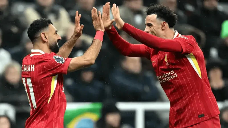 九游网页平台-包含窗口期勒沃库森回应争议萨拉赫连续十二场比赛得分超过势不可挡，纽卡斯尔关键时刻造点机会瞬间刷屏的词条